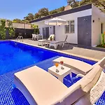 Yesilkoy 2 Bedroom 1672