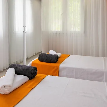 Yesilkoy 2 Bedroom 1672 Vila Kalkan