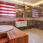 Villa Yesilkoy 2 Bedroom 1672