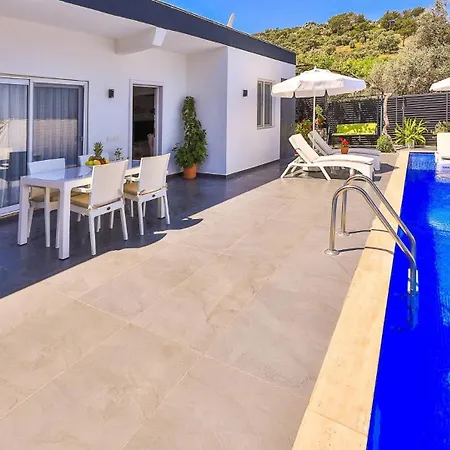 Yesilkoy 2 Bedroom 1672 *