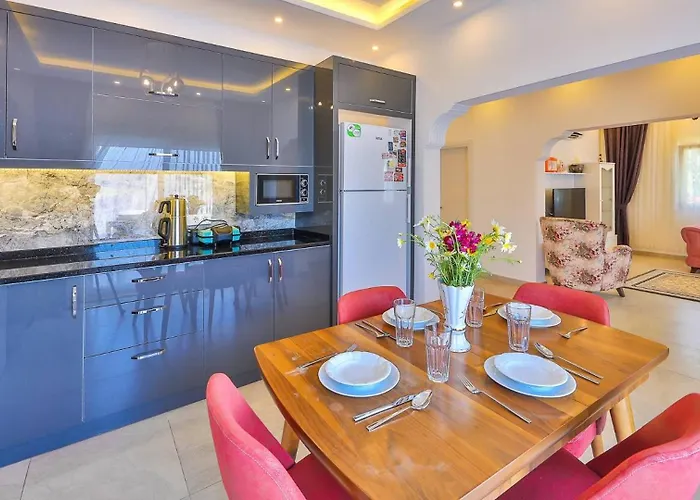 Villa Yesilkoy 2 Bedroom 1672 *